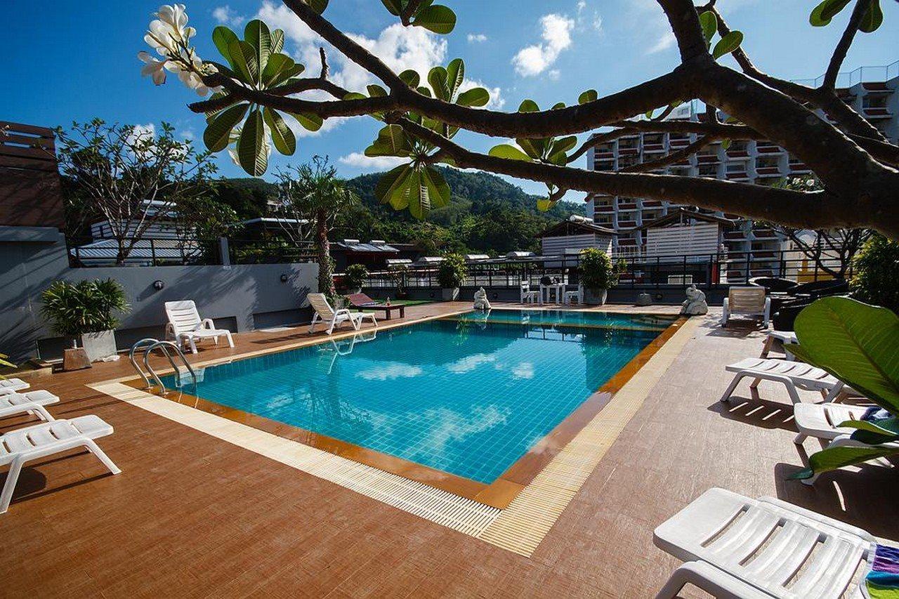 Platinum Hotel And Apartments Patong Екстериор снимка